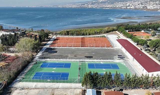 Büyükşehir’in İzmit Tenis Merkezinde sona doğru