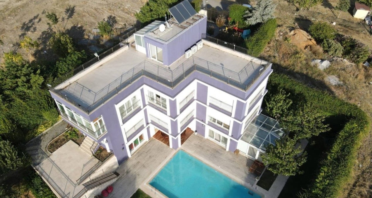 iddialari okumaya yurek dayanmiyor bir kisinin olumu ile ortaya cikan dehset evinde neler yasanmisneler TL8EJ2LR