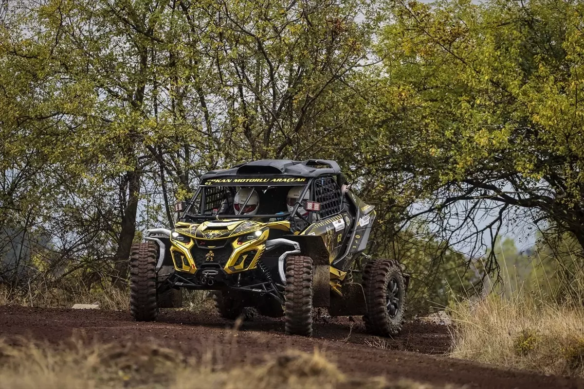 2025 burhan turan turkiye baja sampiyonasi bursada tamamlandi YBl721l2.jpg