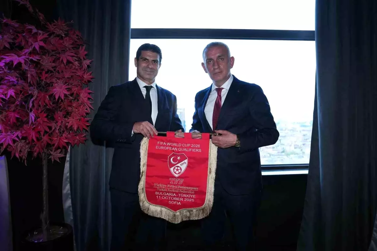 a milli takim icin bulgaristanda resmi mac yemegi duzenlendi JsWww4sz