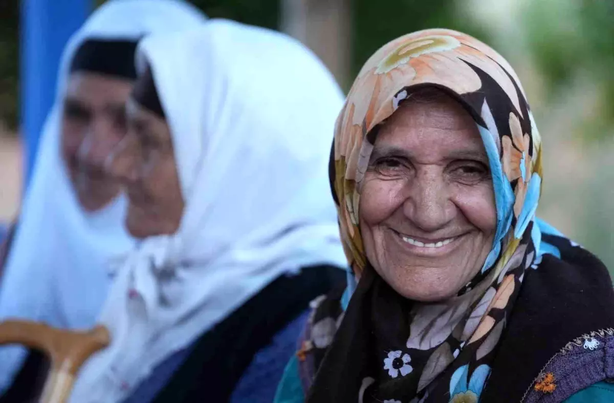 kucuksarikayalarda su ve yol sorununa cozum FDUOvnkO.jpg