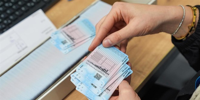 son bir haftada 115 bin 135 kisi ehliyetini yeniledi KBrETQpi.jpg