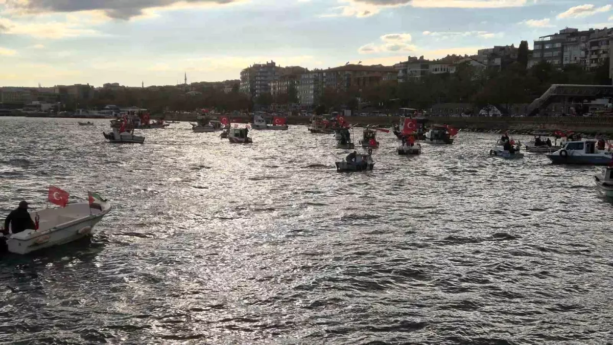 tekirdagda balikcilardan gazzeye destek konvoyu jCJlLbnv