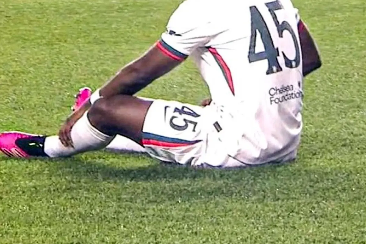 bonservisine bir oda dolusu para verilen futbolcunun kabusu bitmiyor K5Exqsgj.jpg