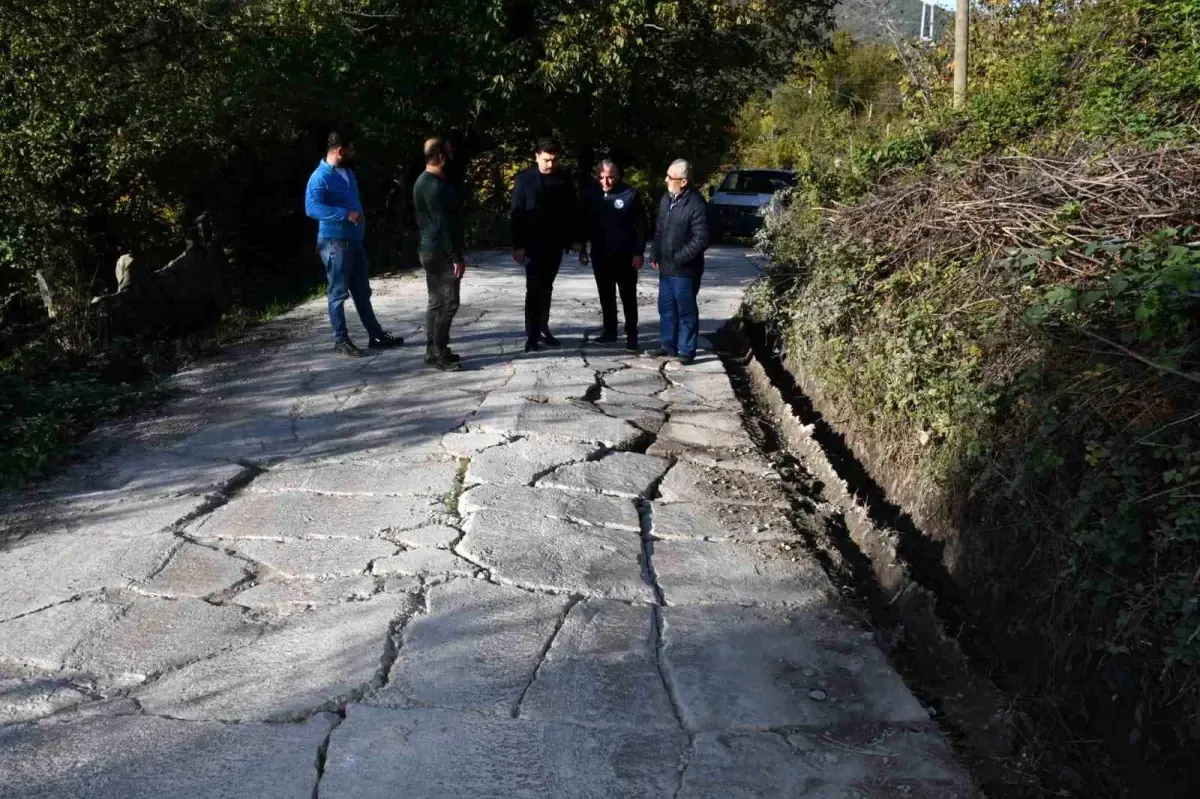 kaymakam kandemir koy ziyaretlerinde vatandaslarin sorunlarini dinledi l5E37vE2.jpg