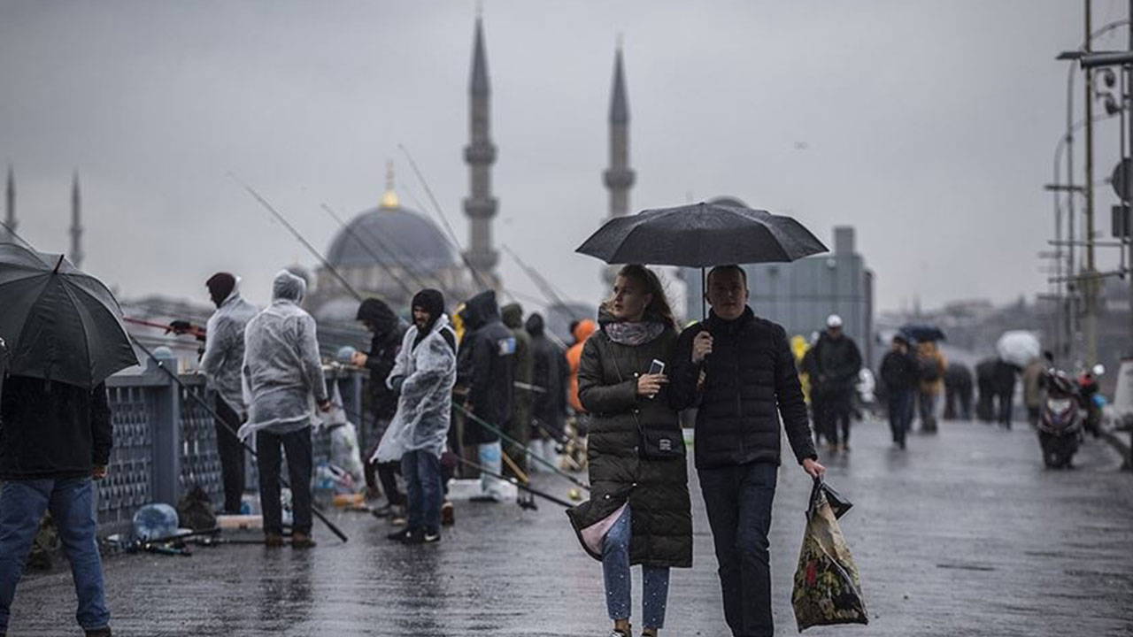 İstanbul’da Hava Durumu Alarmı: 4-5 Gün Sürecek Yağış ve Soğuk Hava